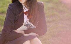 82岁老人参加高考 与老伴并肩回家